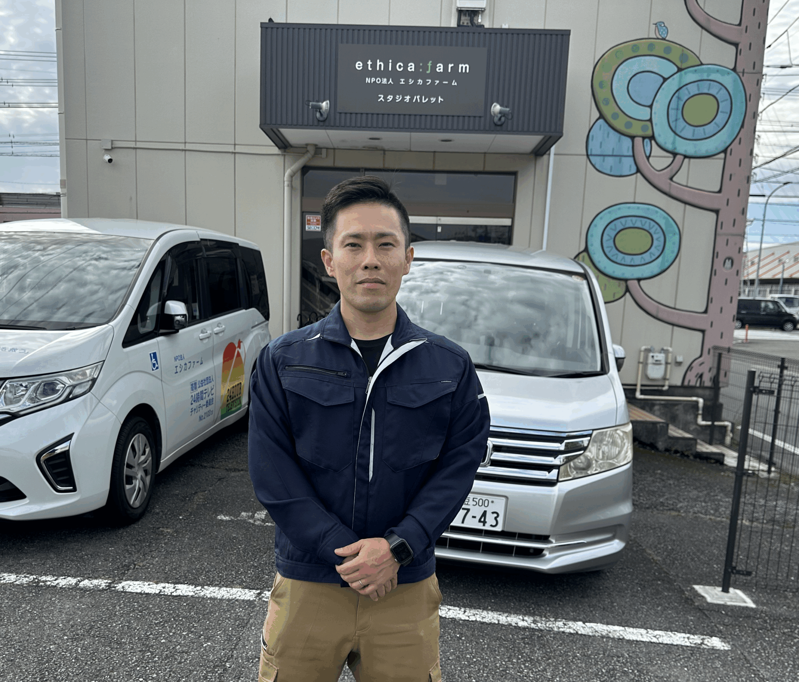 スタジオパレット様前にて撮影